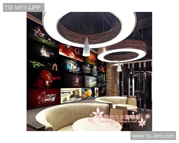 车载首饰饰品与足球明星的完美结合打造个性化车内风格